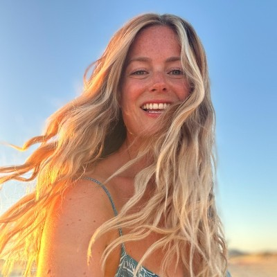 Abi Reid, Fashion & Beauty female founder UK Abi Reid – female entrepreneur and founder of Merwave, a UK Fashion & Beauty business