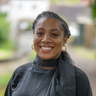 Antoinette Yetunde Oni, Engineering & Manufacturing female founder UK Antoinette Yetunde Oni – female entrepreneur and founder of AGREKA Build, a UK Engineering & Manufacturing business