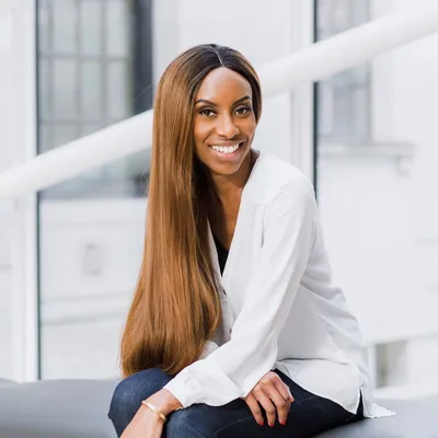 Ayesha Ofori, Finance & Money female founder UK Ayesha Ofori – female entrepreneur and founder of Propelle, a UK Finance & Money business