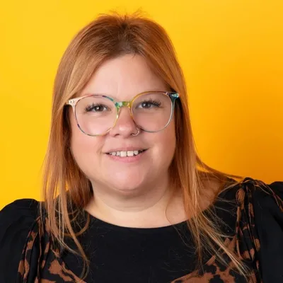 Carly Walter, Health & Wellness female founder UK Carly Walter – female entrepreneur and founder of MAGI, a UK Health & Wellness business