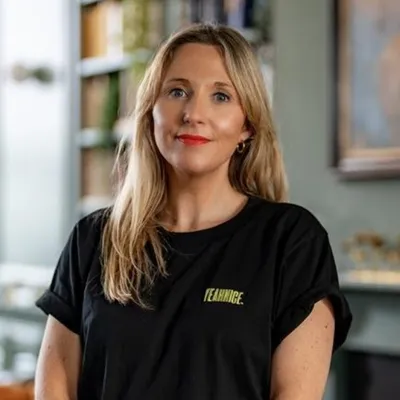 Clare Benson-Geddes, Media & Creative female founder UK Clare Benson-Geddes – female entrepreneur and founder of YeahNice Studio, a UK Media & Creative business