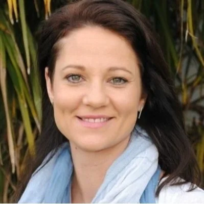 Hayley Peacock, Education & Publishing female founder UK Hayley Peacock – female entrepreneur and founder of Hayley Peacock Education, a UK Education & Publishing business