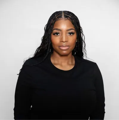 Kamiqua Lake, Media & Creative female founder UK Kamiqua Lake – female entrepreneur and founder of COLDR, a UK Media & Creative business