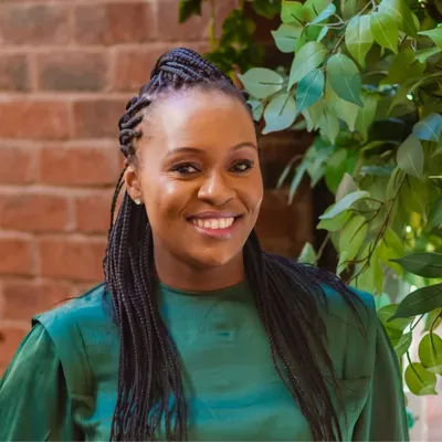 Neo Chatyoka, Fashion & Beauty female founder UK Neo Chatyoka – female entrepreneur and founder of Uhuru Botanicals, a UK Fashion & Beauty business