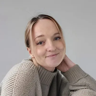 Nicole Brennan, Health & Wellness female founder UK Nicole Brennan – female entrepreneur and founder of IAMPOSSIBLE Consultancy & LimbMatch, a UK Health & Wellness business