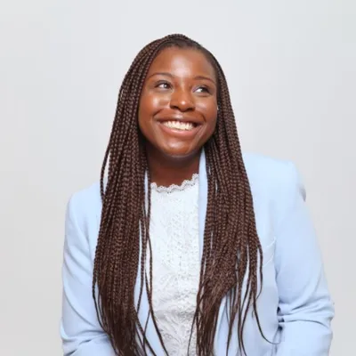 Olamide Majekodunmi, Finance & Money female founder UK Olamide Majekodunmi – female entrepreneur and founder of All Things Money, a UK Finance & Money business