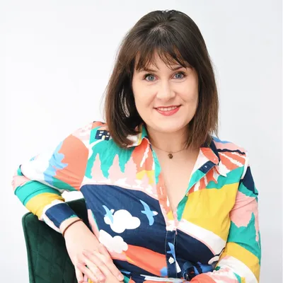 Rachel Hanretty, Food & Drink female founder UK Rachel Hanretty – female entrepreneur and founder of Mademoiselle Macaron, a UK Food & Drink business