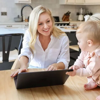 Sophia Jarvis, Finance & Money female founder UK Sophia Jarvis – female entrepreneur and founder of Mia Wealth, a UK Finance & Money business