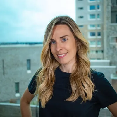 Triin Linamagi, Finance & Money female founder UK Triin Linamagi – female entrepreneur and founder of SIE Ventures, a UK Finance & Money business